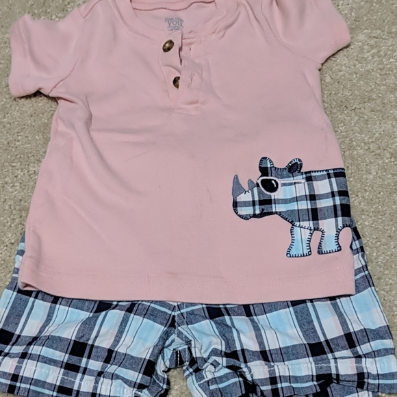 3 Piece Short Set - Picture 2 of 6